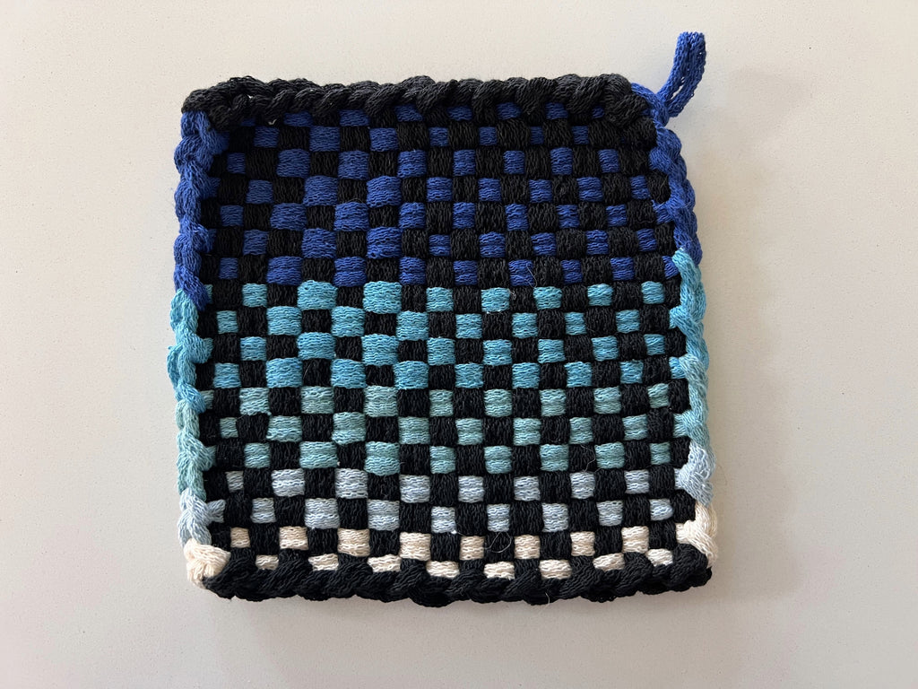 Handmade Loom Potholder – Midnight Ombre: Black to Teal to White